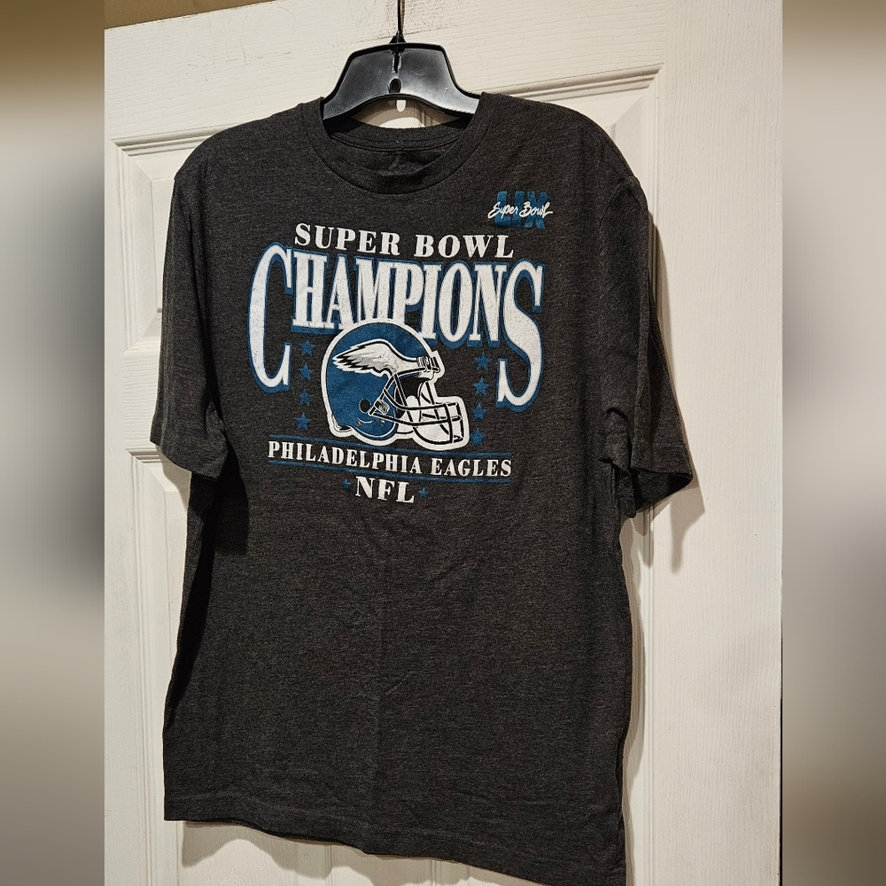 NFL TEAM APPAREL EAGLES SUPER BOWL TEE